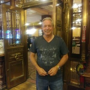 Meet your Posher, Mike